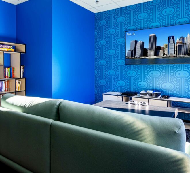 FANDOM game room QB65R samsung