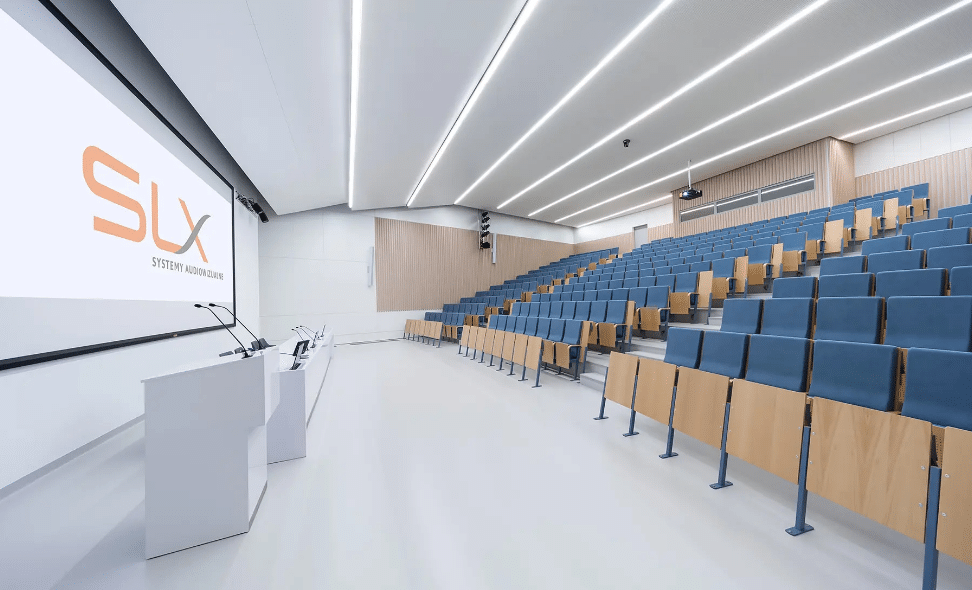 Sale konferencyjne, audytoria i uczelnie